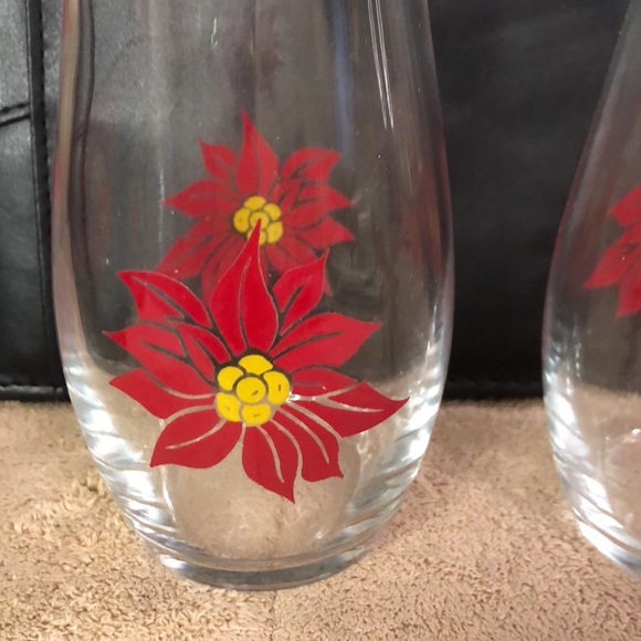 PASABAHCE poinsettia vases - Picture 2 of 6